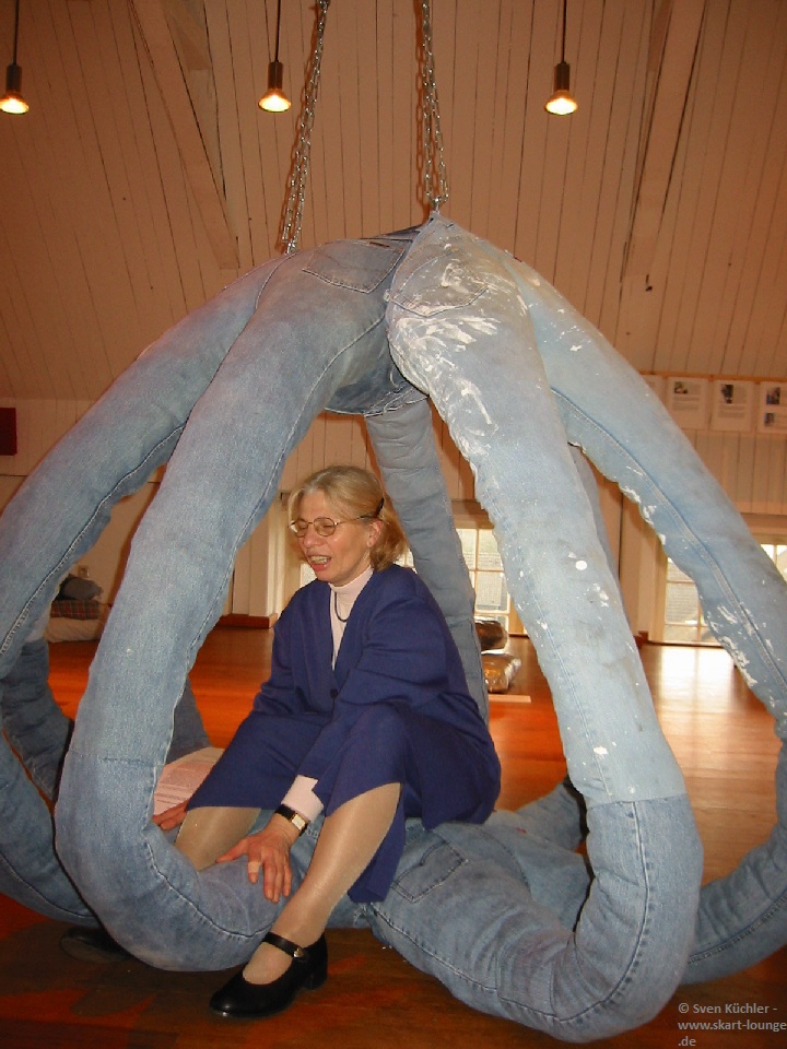 Back to the roots - Von der Jeans zur Hose und zurück - Sven Küchler (Rheinisches Industriemuseum Ratigen 2002/2003) 